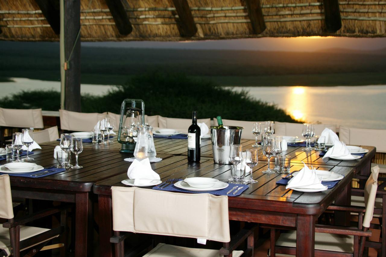 Nkwazi Lake Lodge Понгола Екстериор снимка