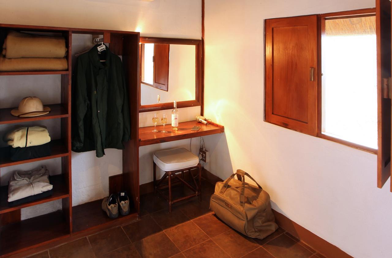 Nkwazi Lake Lodge Понгола Екстериор снимка