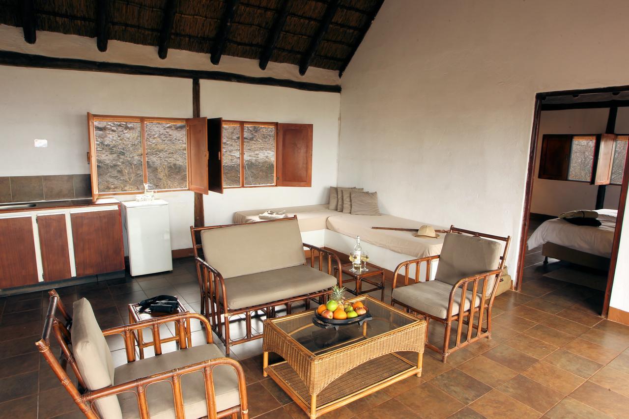 Nkwazi Lake Lodge Понгола Екстериор снимка