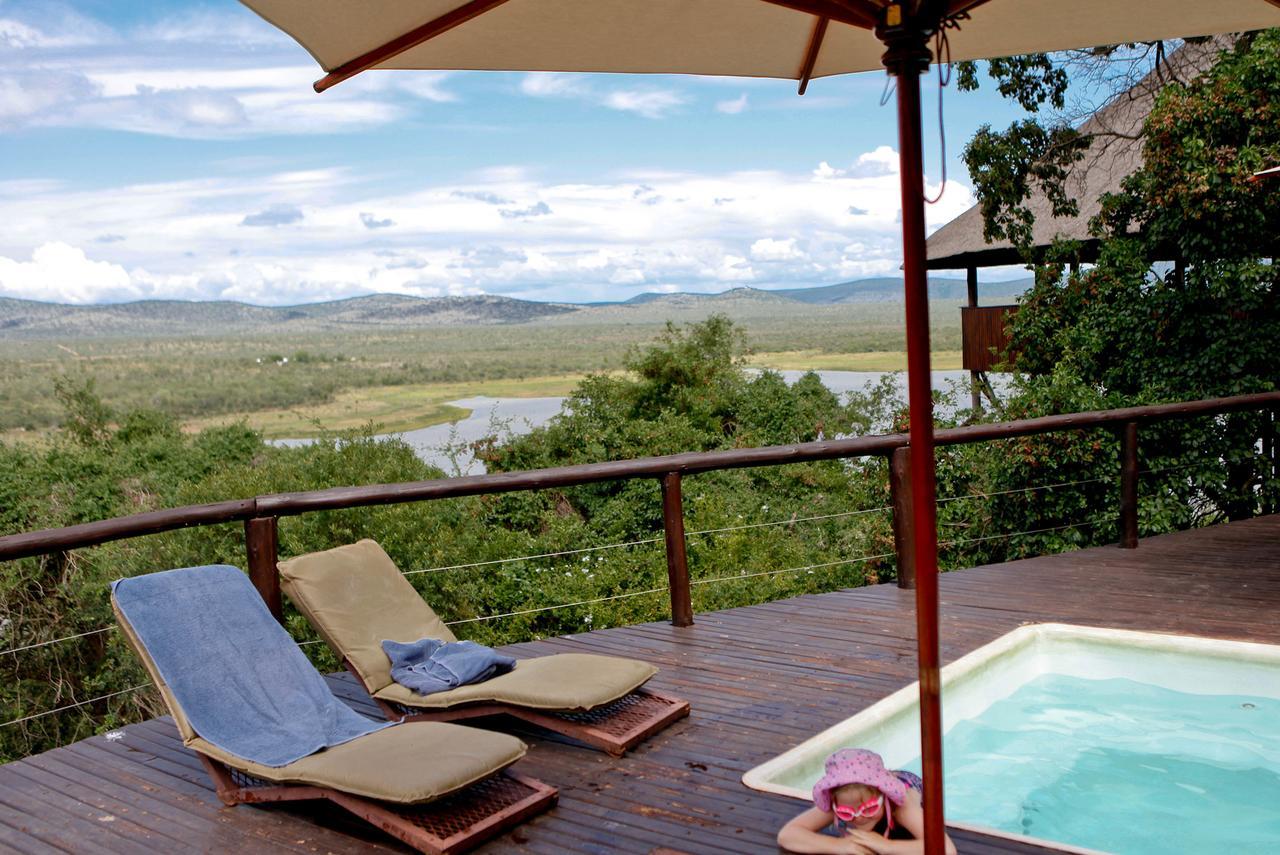 Nkwazi Lake Lodge Понгола Екстериор снимка